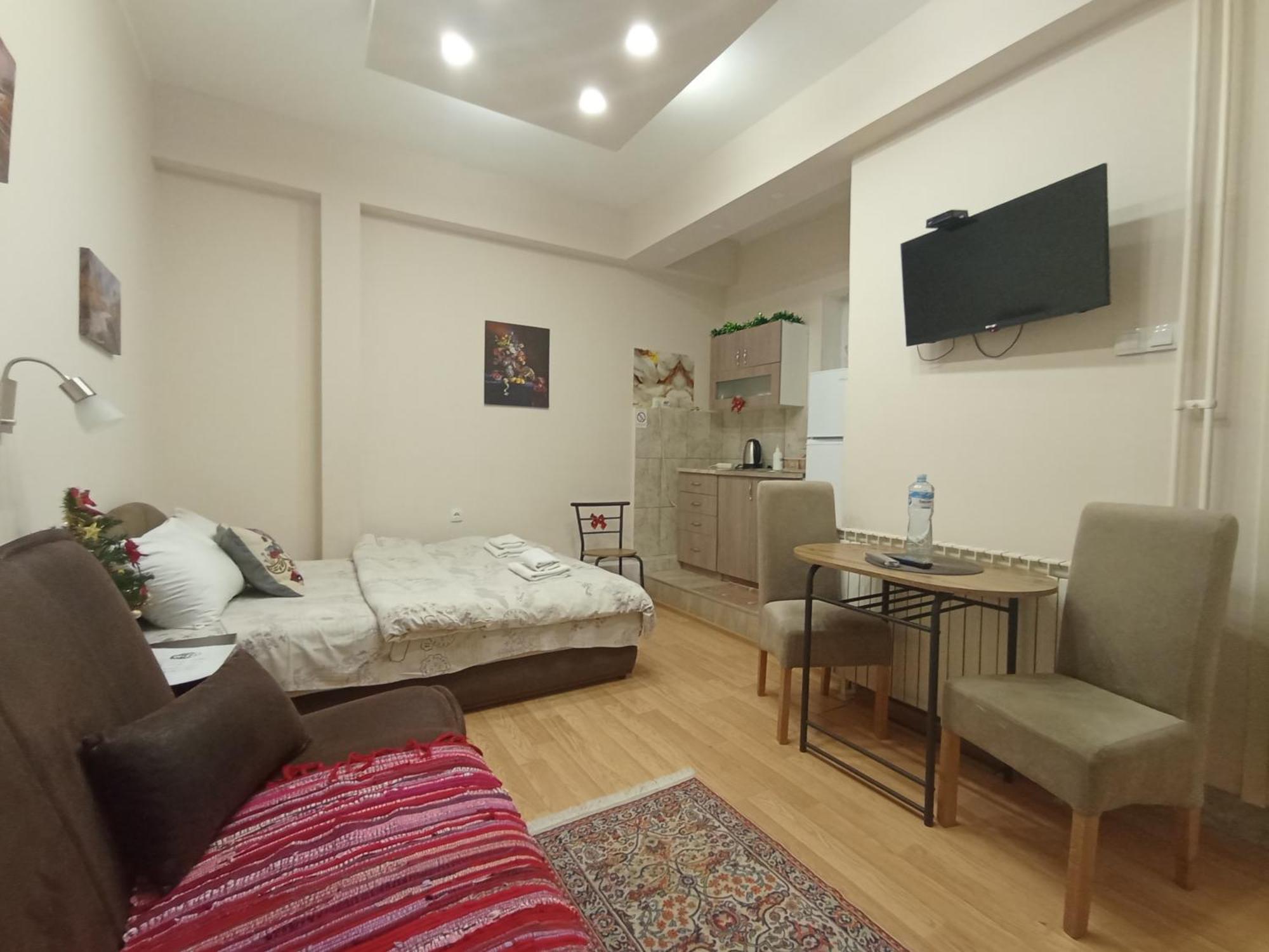 Apartments & Rooms -Mdl Lazic بلغراد المظهر الخارجي الصورة